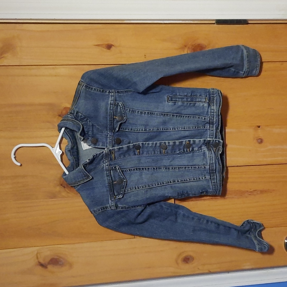 old navy jean jacket girl L